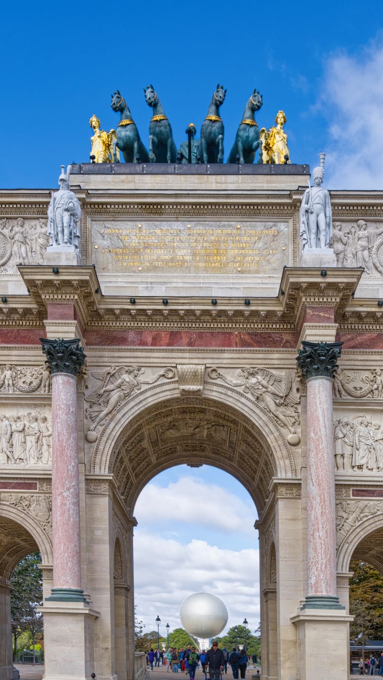 Arc-du-Triomphe-du-Carrousel-Olympic-Cauldron-Paris-F7614-13092024