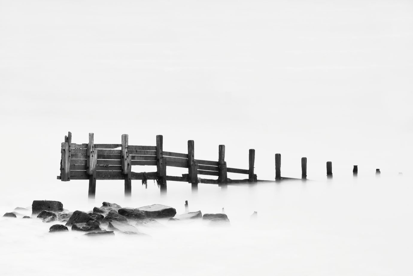 Groyne-rocks-sunrise-Climping-West-Sussex-monochrome-long-exposure-minimalist-fine-art-high-key-v2-3956-13112021