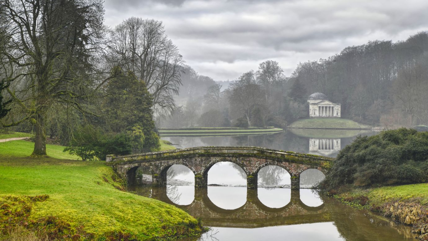 Palladian-bridge-pantheon-reflections-winter-Stourhead-Wiltshire-9073&4&5-14012024