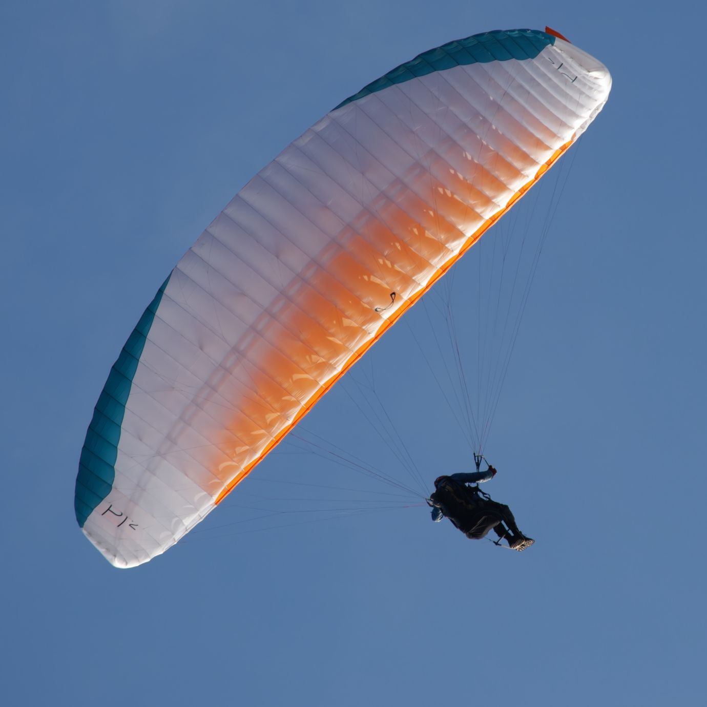 Paraglider-v2-Branscombe-Devon-17102021