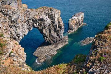 Green-bridge-of-Wales-Castlemartin-Pembrokeshire-F4339-20062024