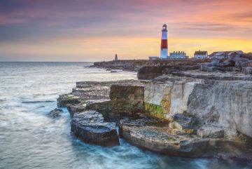 Lighthouse-Portland-Bill-sunset-waves-rocks-Dorset-1168to69-25022022